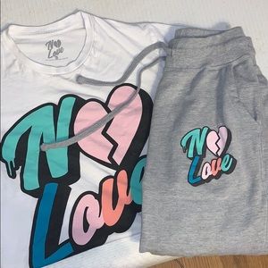 NoLove Set NLE Set Shirt/Joggers